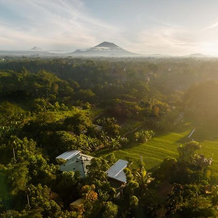 Gruen Ubud Exterior foto